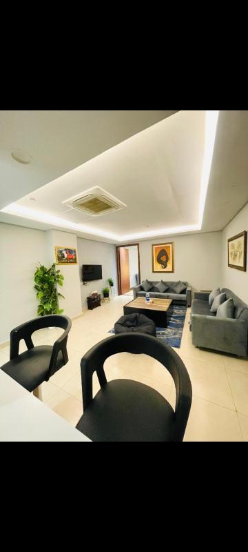 Goldcrest Alfatah Mall - image 3