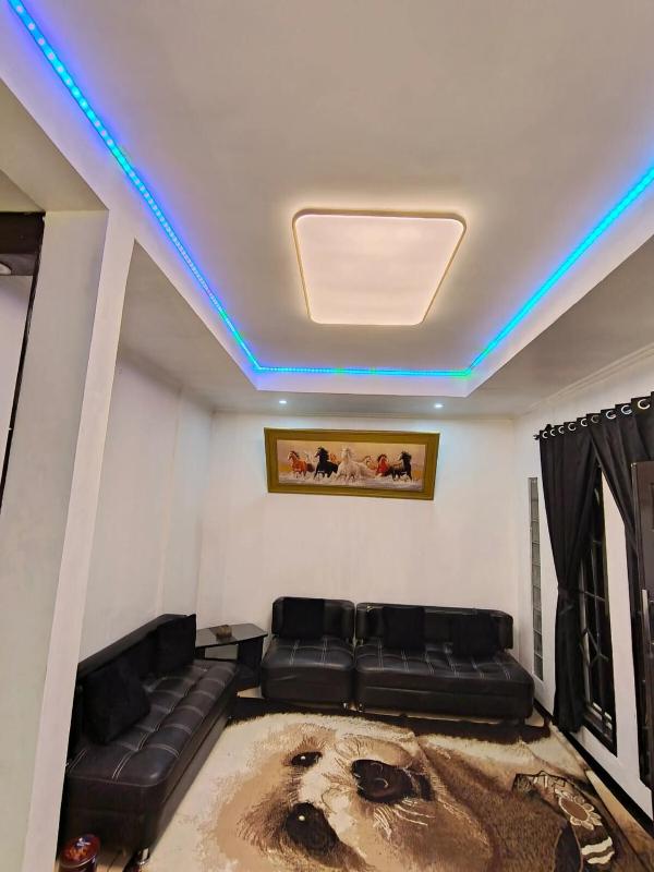 Villa STS Cisarua Puncak - image 9