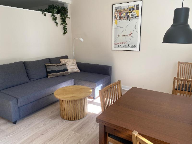 Family Room with Private Bathroom image 1