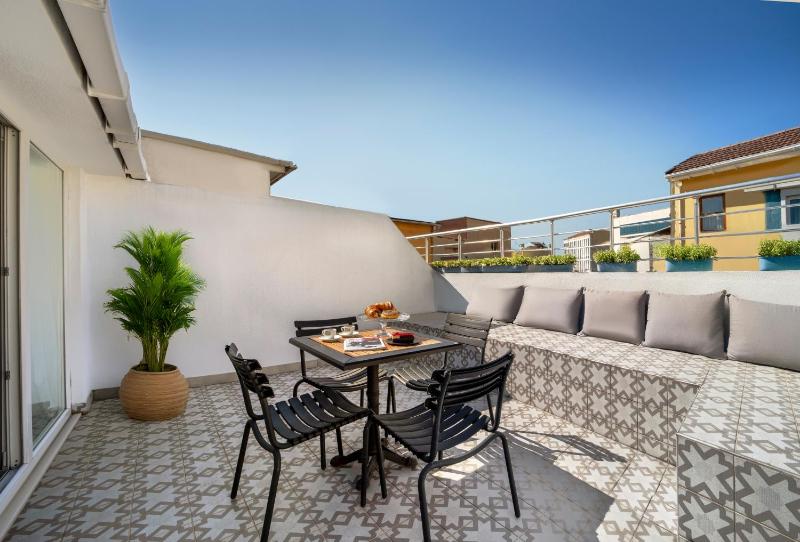 Junior Suite with Terrace image 2
