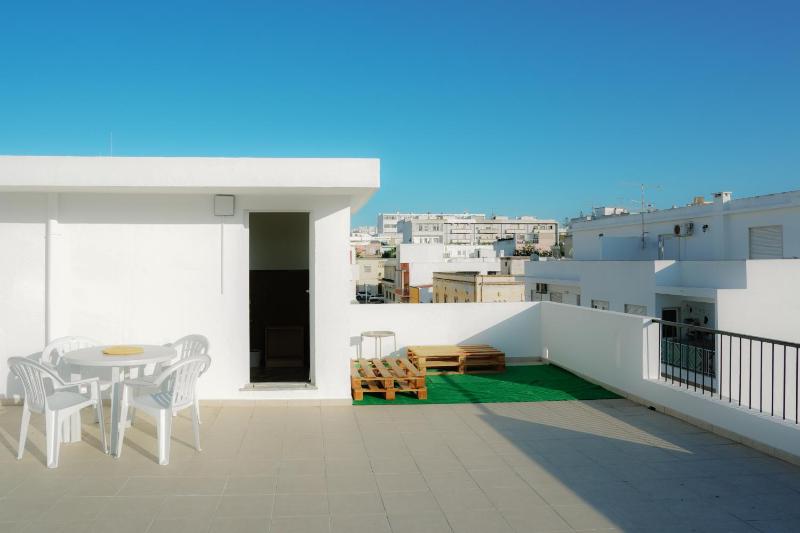 Dona Maria Guest House - image 6