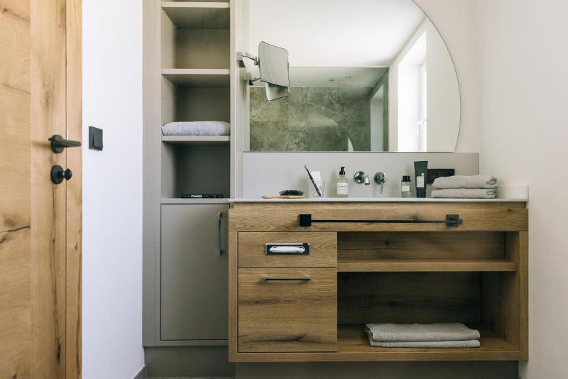 Superior Double Room image 4