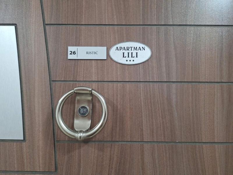 One-Bedroom Apartment image 1
