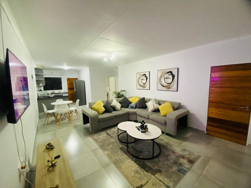 Lubelo Close - image 6