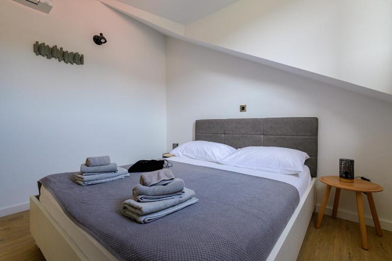 Two-Bedroom Apartment with Sea View and Balcony image 3