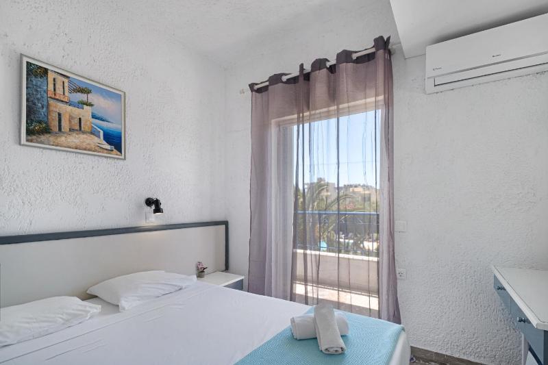 Single Room image 1
