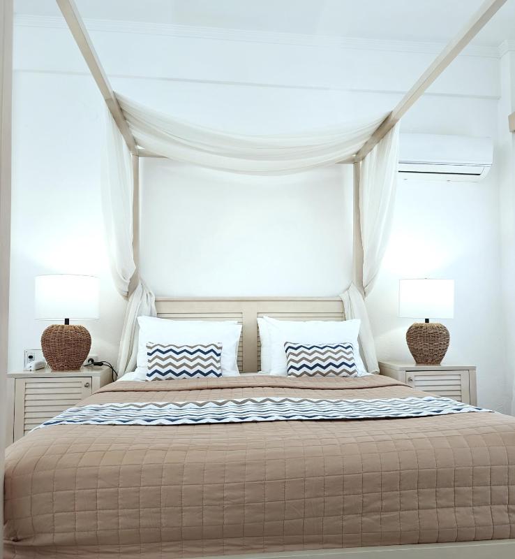 Superior Double or Twin Room image 4