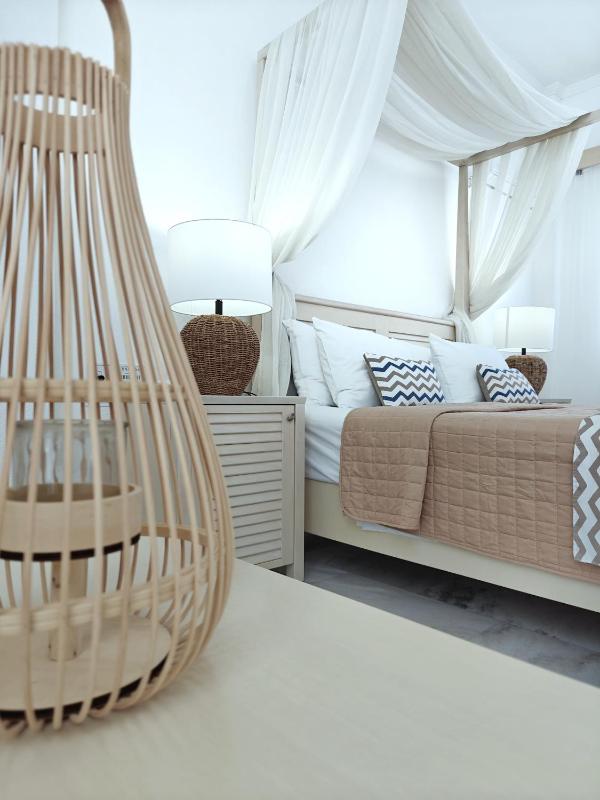 Superior Triple Room image 4