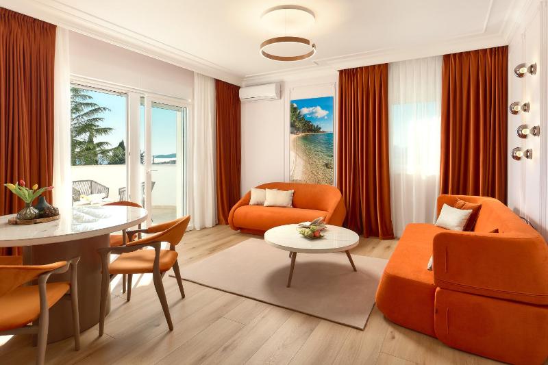 Apartment with Terrace image 1