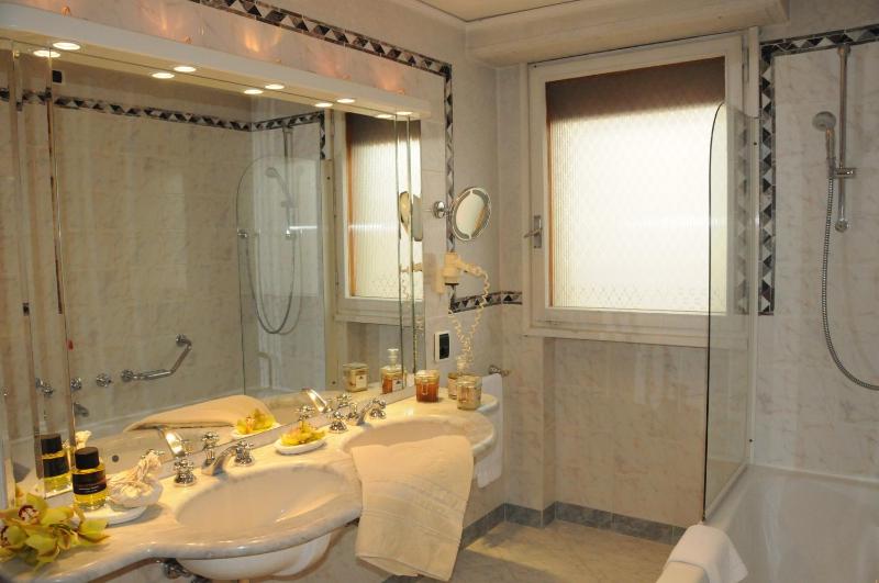 Suite image 2