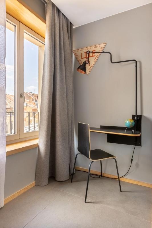 Deluxe Apartment image 2