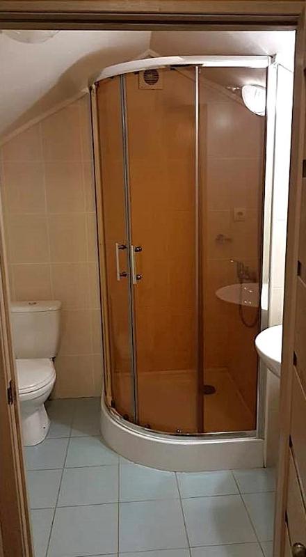 One-Bedroom House image 2