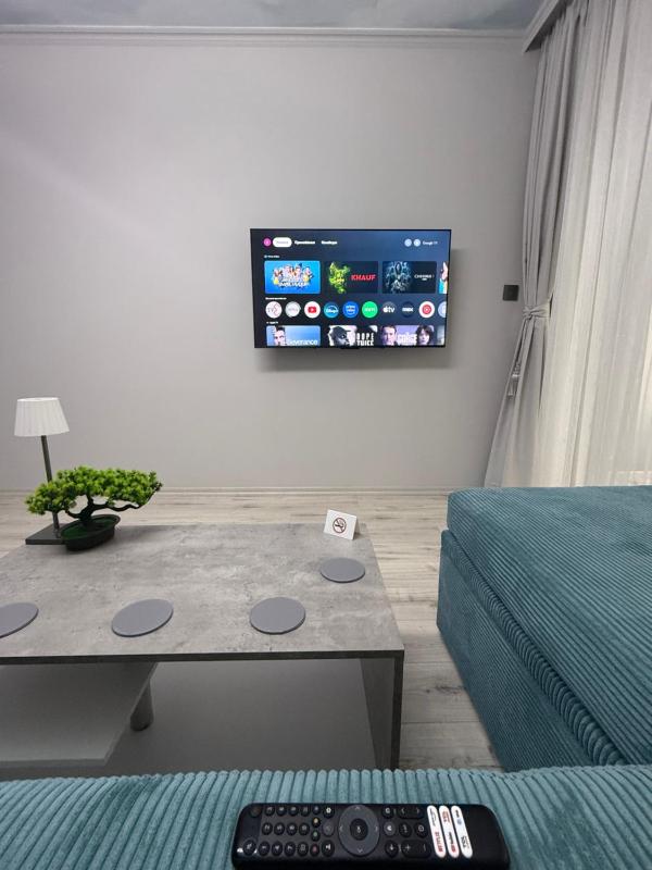 ElenartLux - Baby Cot - Pets Allowed - Free Parking & Fast Wi-Fi - image 13
