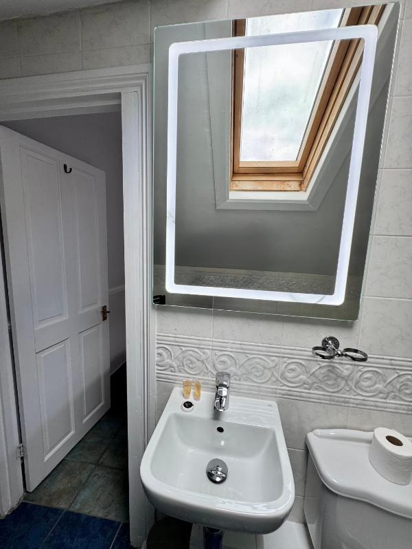 Triple Room image 4