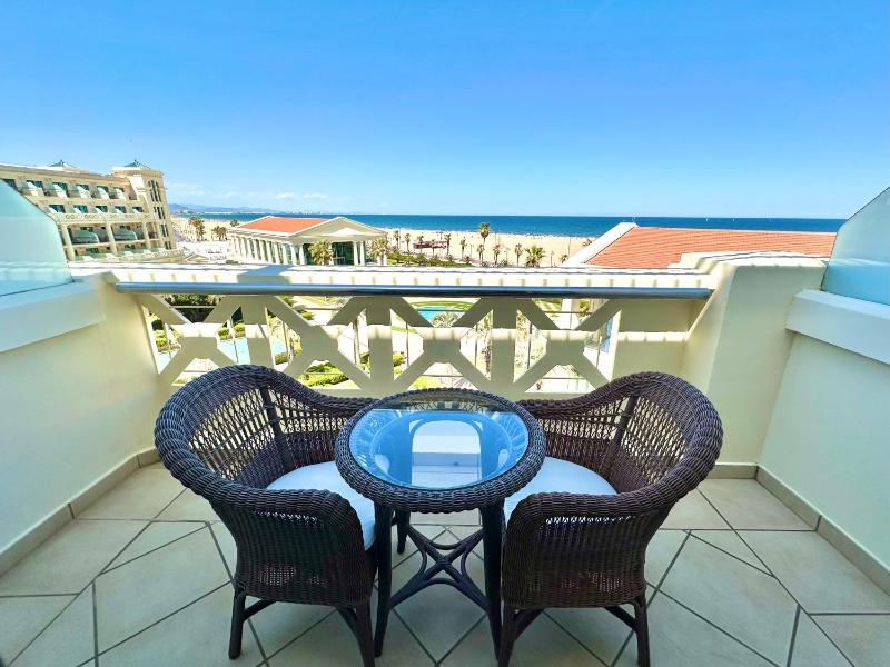 Deluxe Double or Twin Room with Sea View and Terrace image 1