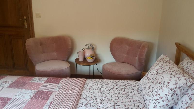 Double Room with Private External Bathroom image 3