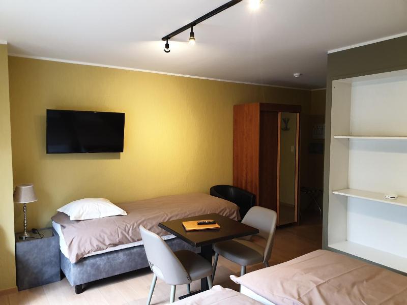Triple Room image 4