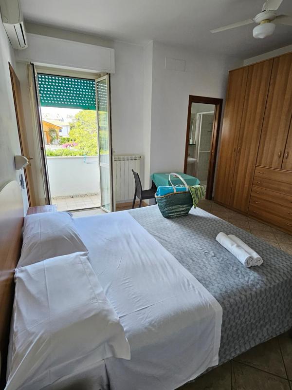 Double Room image 1
