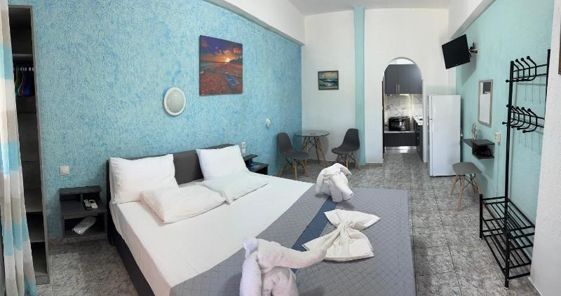 Pelagos Beachfront - image 11