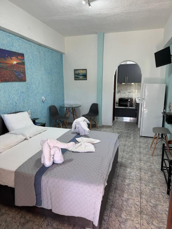 Pelagos Beachfront - image 8