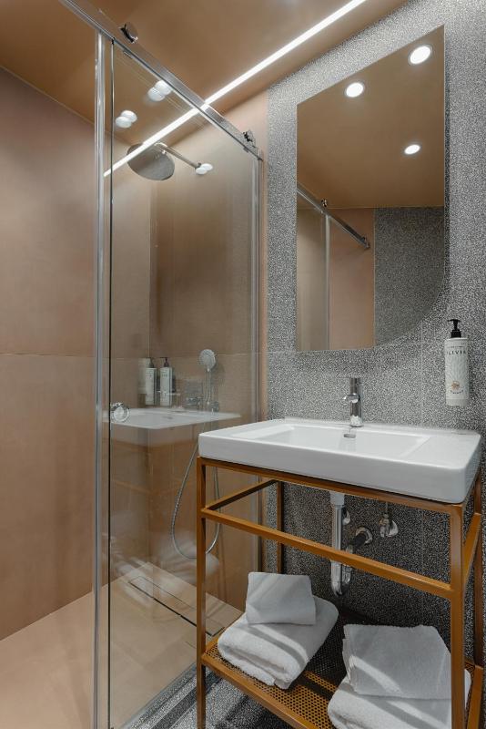 Double or Twin Room - Acropolis View image 2