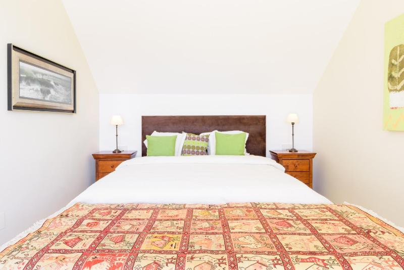 Elviria Hills Penthouse - Idyllic Golf & Sea View Oasis in Marbella - image 22