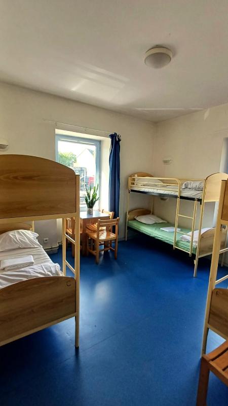 Bed in 6-Bed Mixed Dormitory Room image 1