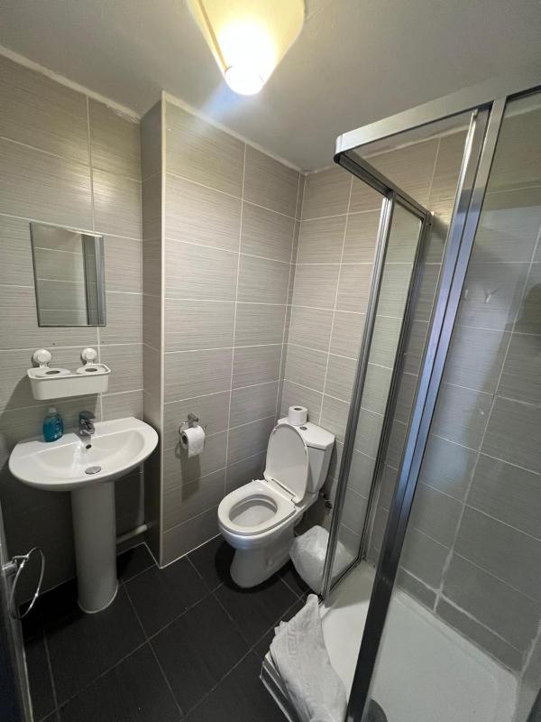 Single Room image 1