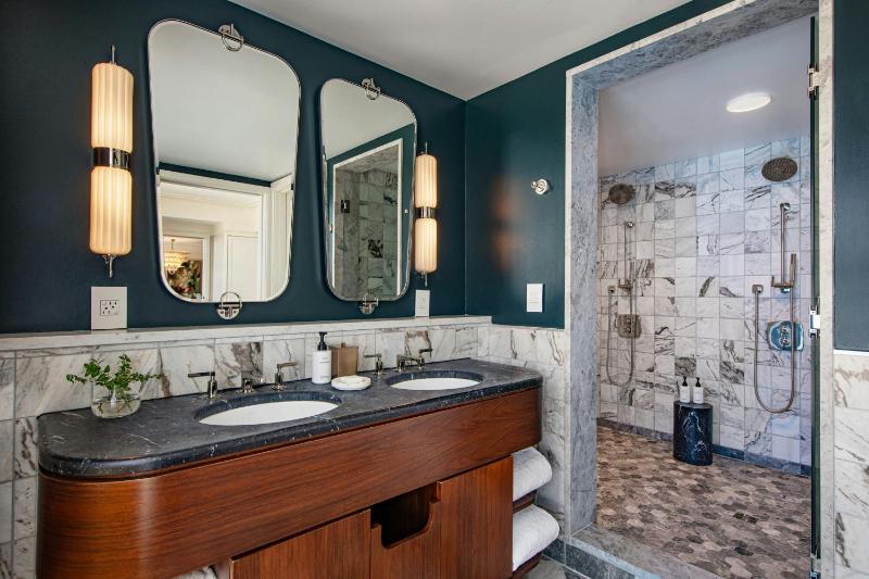 Perry Lane Hotel a Luxury Collection Hotel Savannah - image 19