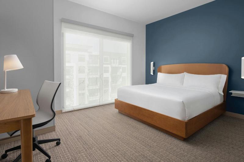 Element by Marriott Calgary Downtown - image 16