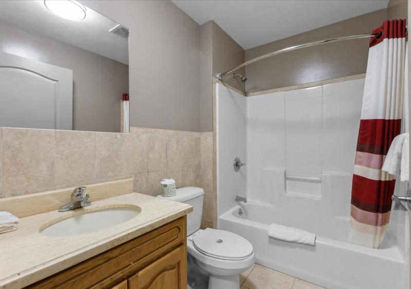 Deluxe Double Room image 2