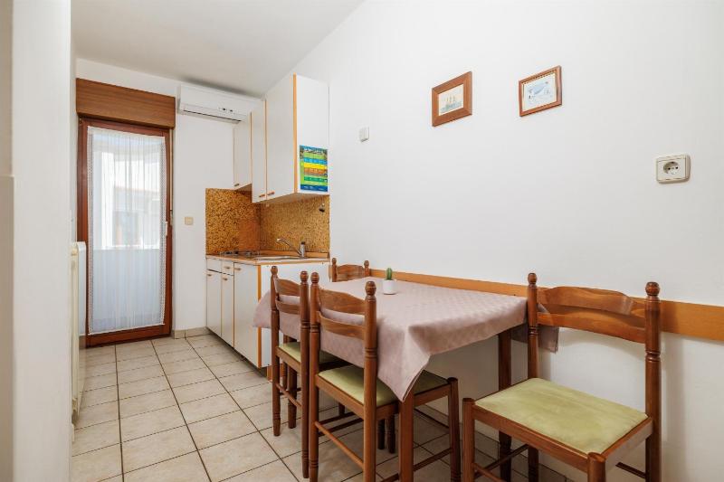 Apartments Info - image 34