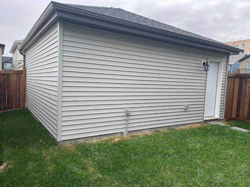 Full Luxury home 4 BD ACsleep 14BBQ 2V Garage - image 35
