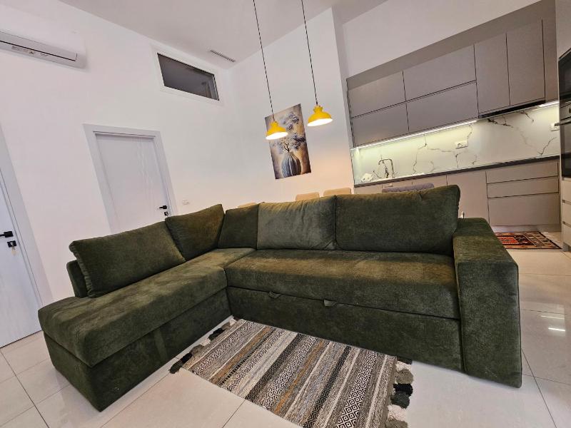 Darla's - 2 Bedroom Apartment in Durrës - image 9