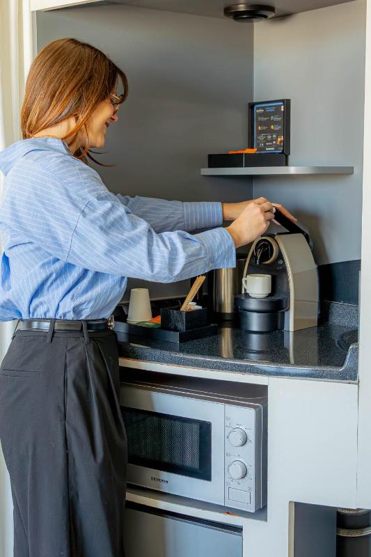 Superior Suite with Double Bed and Sofa Bed image 4