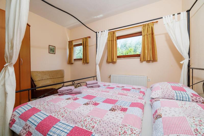 Apartments Info - image 35