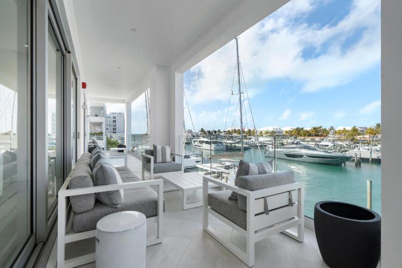 Casablanca Bahamas- New Luxury Waterfront Condo Palm Cay The Bahamas - image 12