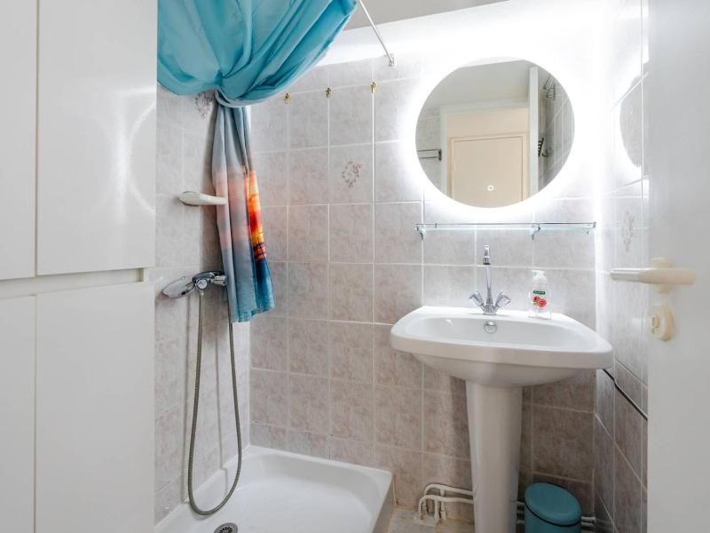 Villa T3 à Gruissan avec climatisation et jardin - FR-1-409A-36 - image 17