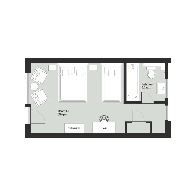Double Room with Patio image 2