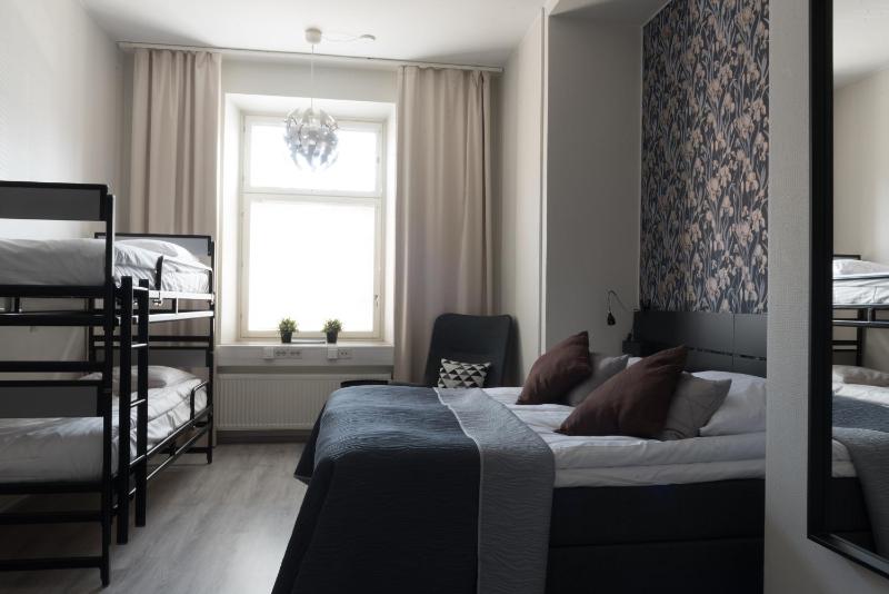 Family Room image 4