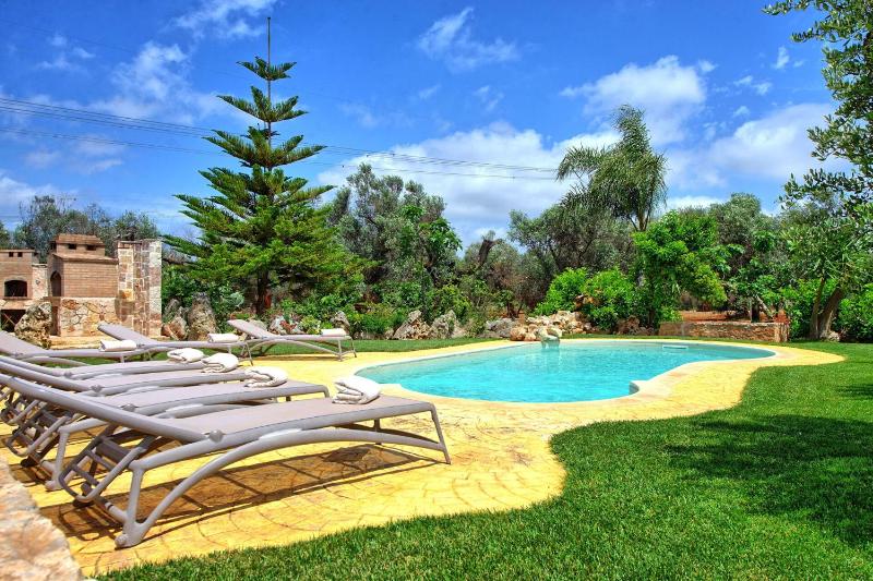 Villa with Private Pool image 4