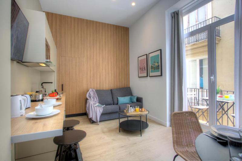 One-Bedroom Apartment image 1