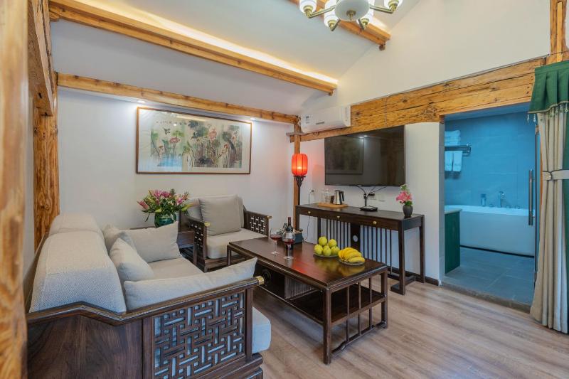 Yiyuan Snow Mountain View Historical Naxi House - Lijiang Old Town Mufu Branch - English service and tour arrangement - image 13