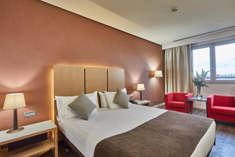 Comfort Double or Twin Room image 4