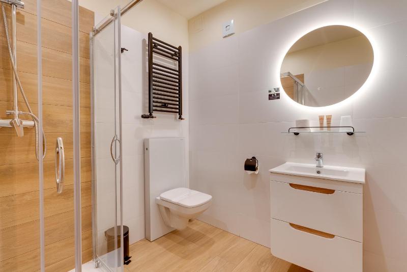 Single Room image 2