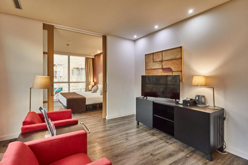 Junior Suite image 1