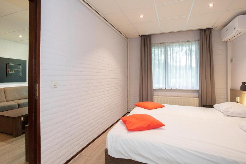 Suite image 2