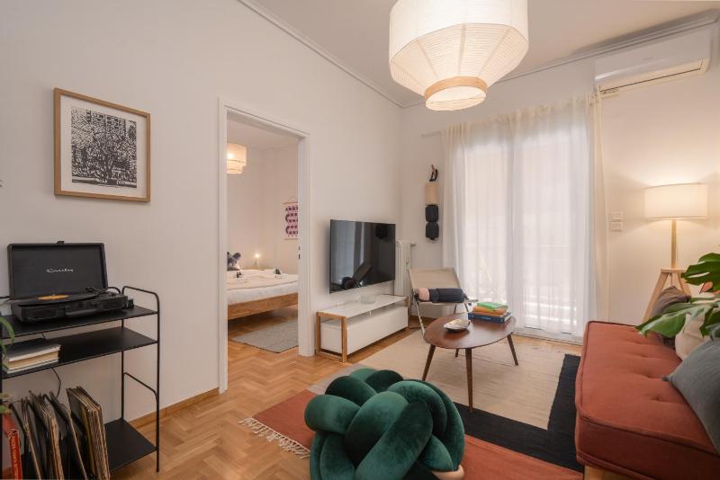 2BR 