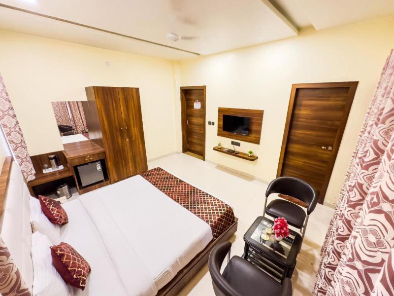 Hotel Hillcrest Udaipur - Crafted For Comfort - image 14