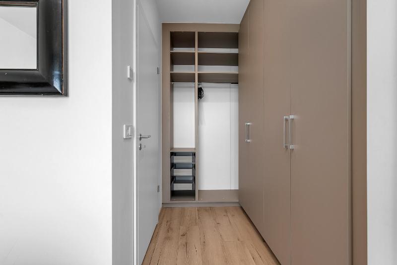 Spacious 3BR Apartment with 2 bathrooms by Heimaleiga - image 6